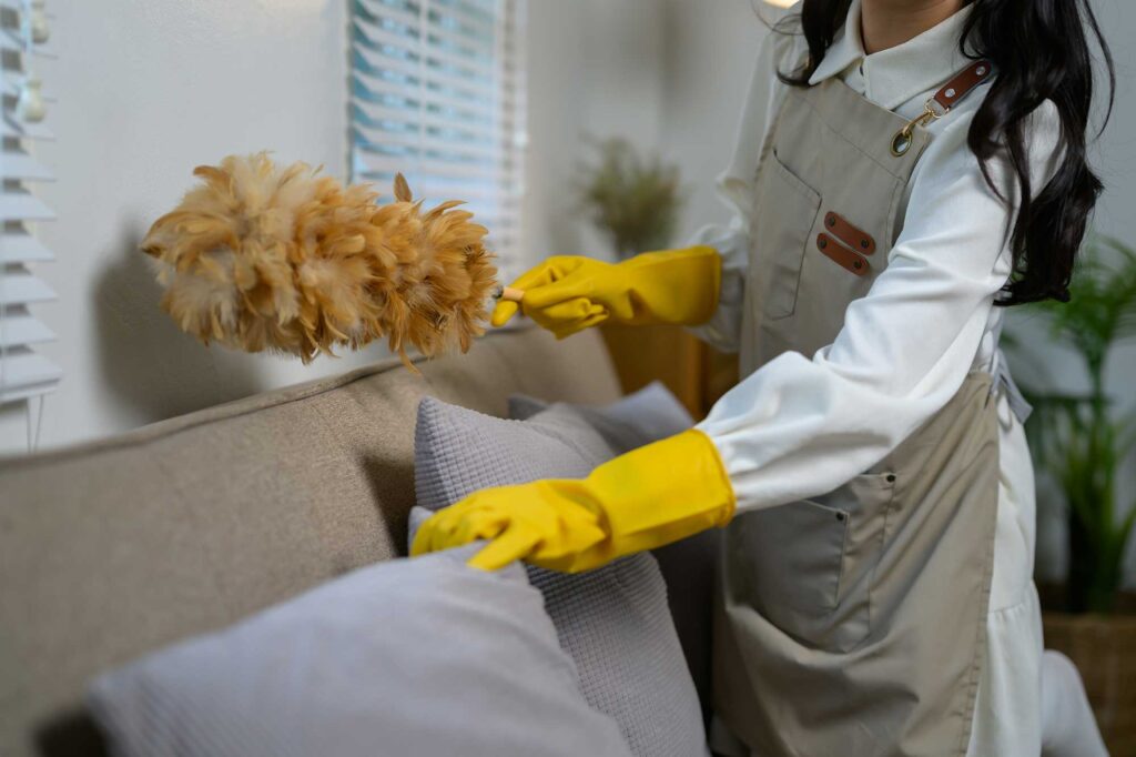 Why Hiring a Cleaning Company Saves You Time and Stress